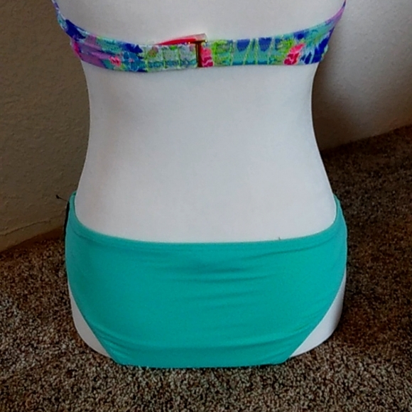 Victoria's secret swimwear mint green twist front bikini bottoms size small - Picture 2 of 4